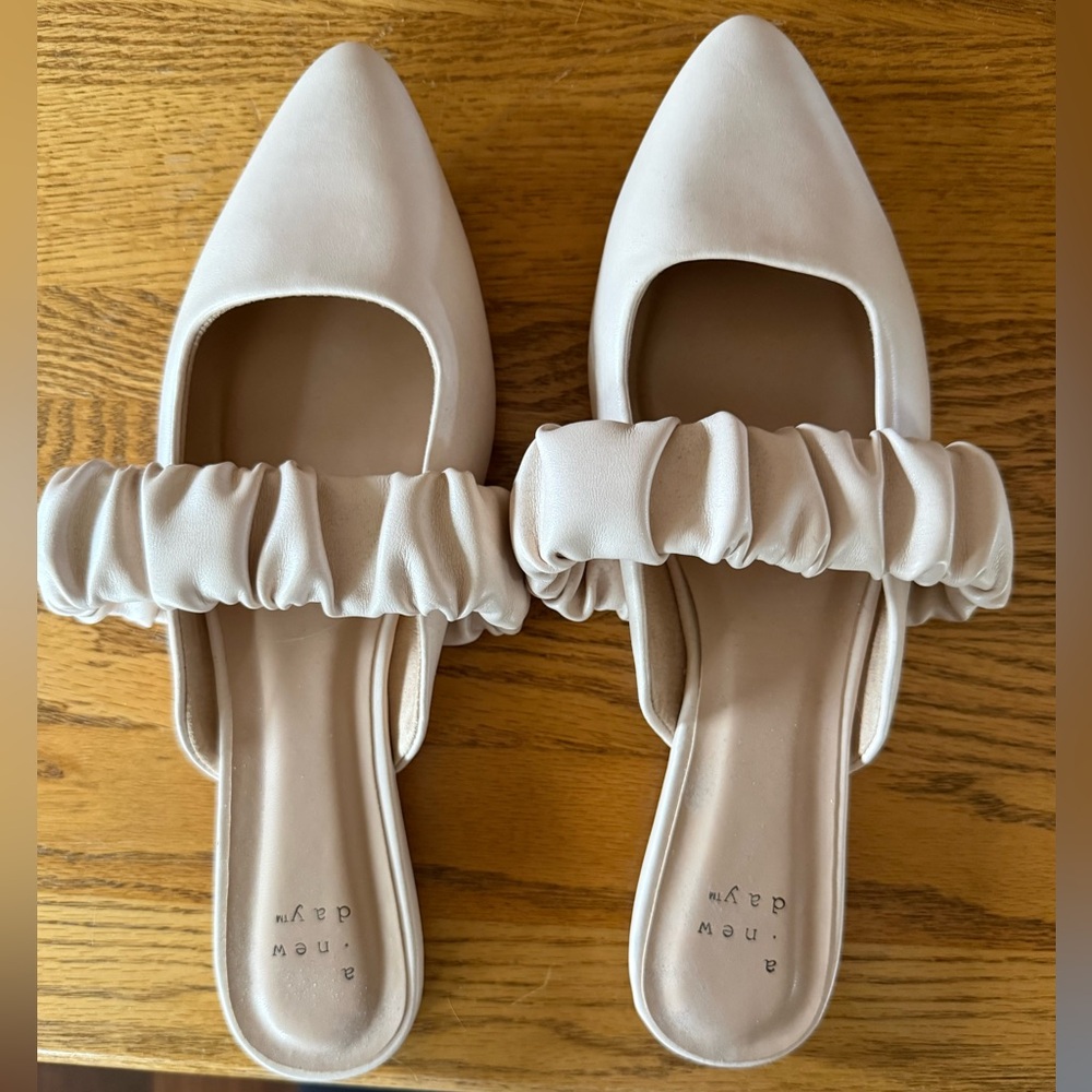 Dress flats